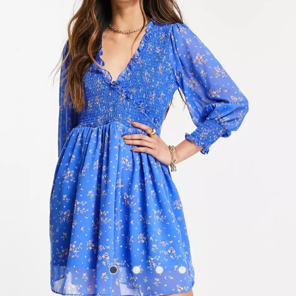 Floral, flowy dress!